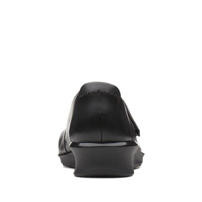 Clarks Women’s Hope Henley Black Leather Slip-On Shoes – Cushioned Comfort, Classic Loafer Style & Everyday Versatility