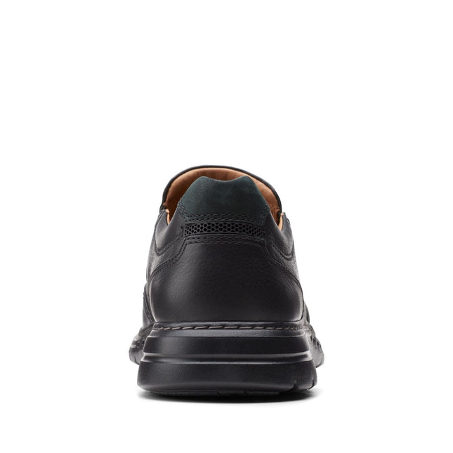 Clarks Un Brawley Step Black Leather Standard Width