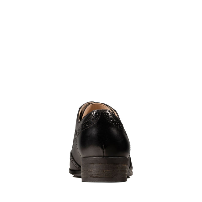 Clarks Women’s Hamble Oak Black Leather Brogues – Classic Lace-Up Brogues with Cushioned Footbed & Low Heel for Everyday Wea