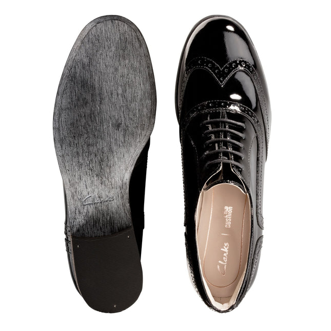 Clarks Women’s Hamble Oak Black Patent Lace-Up Brogues – Polished Patent Leather, Cushioned Comfort & Smart-Casual Style