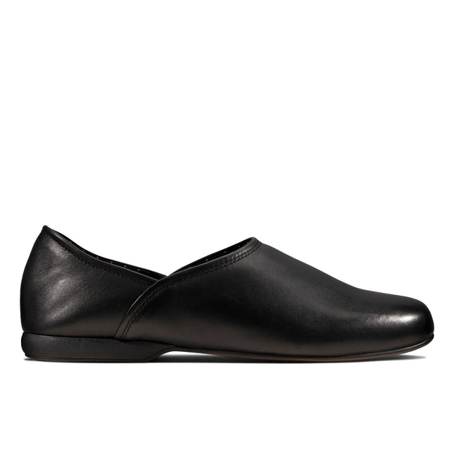 Clarks Harston Elite Black Leather - Standard Width Mens Slippers Classic Style