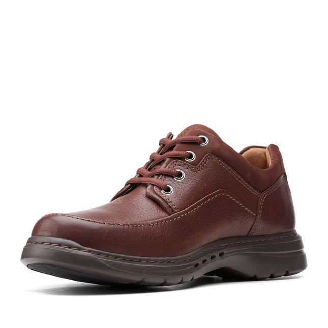 Clarks Men’s Un Brawley Lace Mahogany Leather Lace-Up Shoes – Smart Casual Leather Shoes with Cushioned Comfort & Durable Outsole