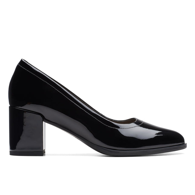 Clarks Freva55 Court Black Pat