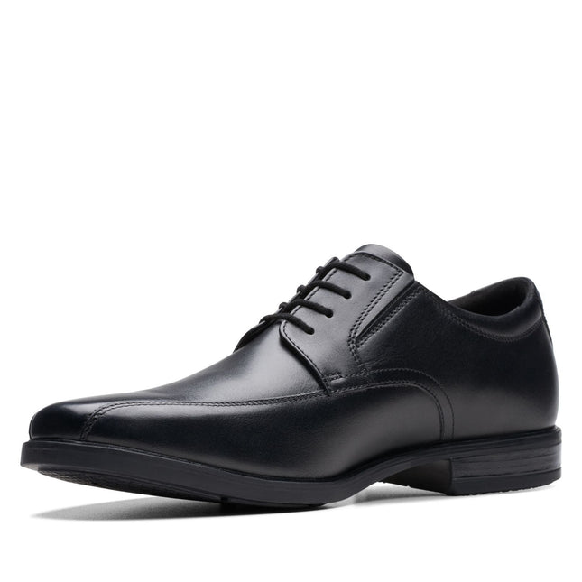 Clarks Men’s Howard Over Black Leather Dress Shoes – Classic Lace-Up Leather Shoes with Cushion Sole for Work & Smart Casual Wear