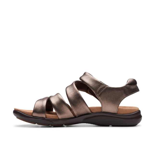 Clarks Kitly Ave Women’s Bronze Leather Sandals – Casual sandals with Cushioned Footbed