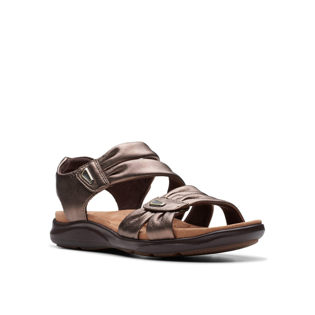 Clarks Kitly Ave Women’s Bronze Leather Sandals – Casual sandals with Cushioned Footbed