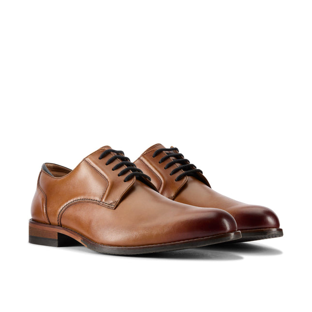 Clarks CraftArlo Lace Tan Leather – Men’s Classic Oxford Lace-Up Shoe