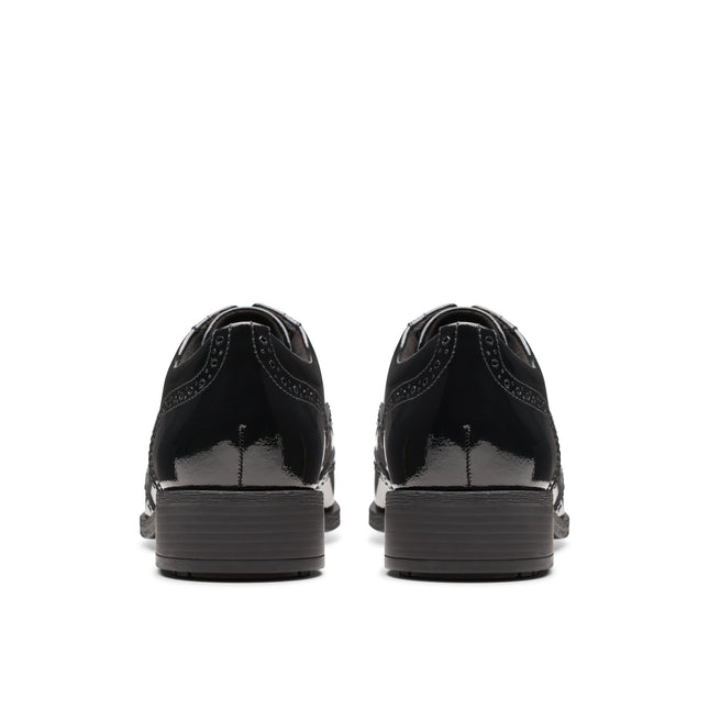 Clarks Women’s Havisham Oak Black Patent Brogues – Polished Patent Leather Lace-Up Shoes with Cushioned Comfort & Timeless Style