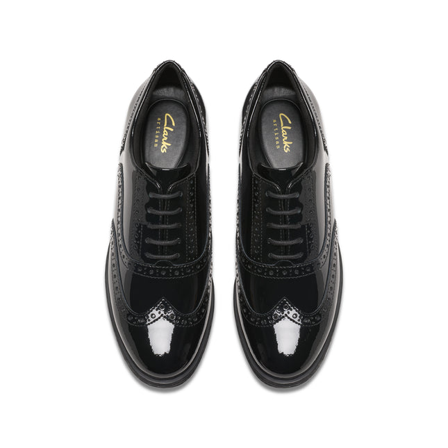 Clarks Women’s Havisham Oak Black Patent Brogues – Polished Patent Leather Lace-Up Shoes with Cushioned Comfort & Timeless Style