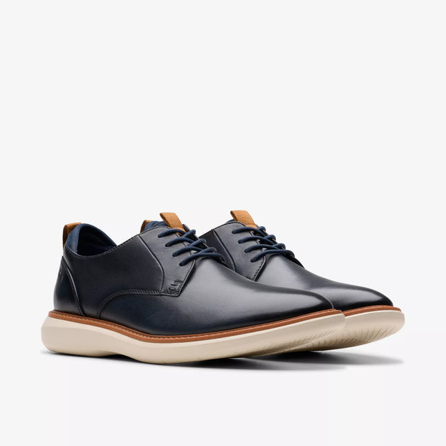Clarks Men’s Brantin Plain Navy Leather Casual Shoes – Sleek Slip-On Everyday Shoes with Cushioned Comfort & Versatile Style