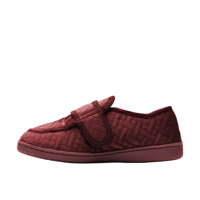Clarks Women’s Twyla Charm Burgundy Slippers – Soft Textile Slip-On House Shoes with Adjustable Strap & Non-Slip Rubber Sole