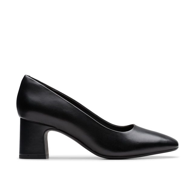 Clarks Women’s Fernie Court Black Leather Heels – Elegant Court Shoes with Cushioned Comfort & Classic Low-Profile Elegance