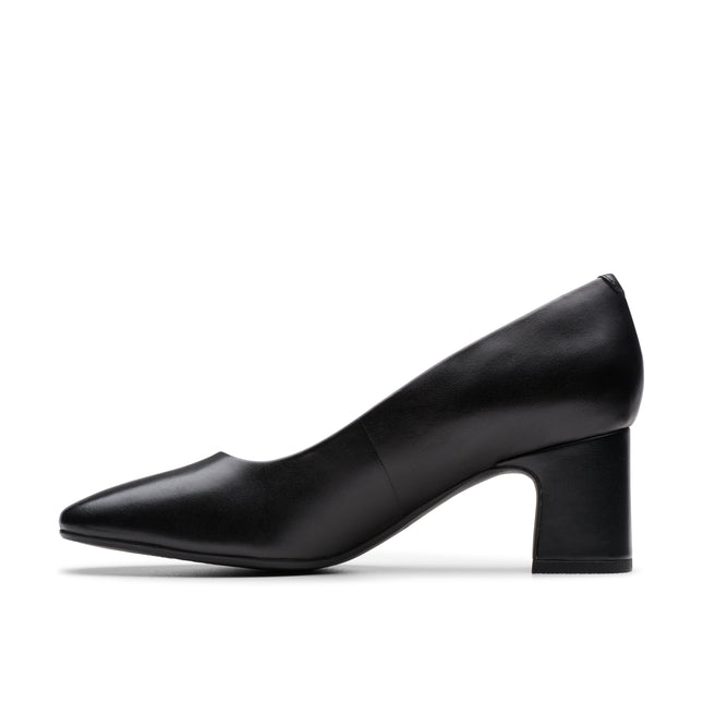 Clarks Women’s Fernie Court Black Leather Heels – Elegant Court Shoes with Cushioned Comfort & Classic Low-Profile Elegance