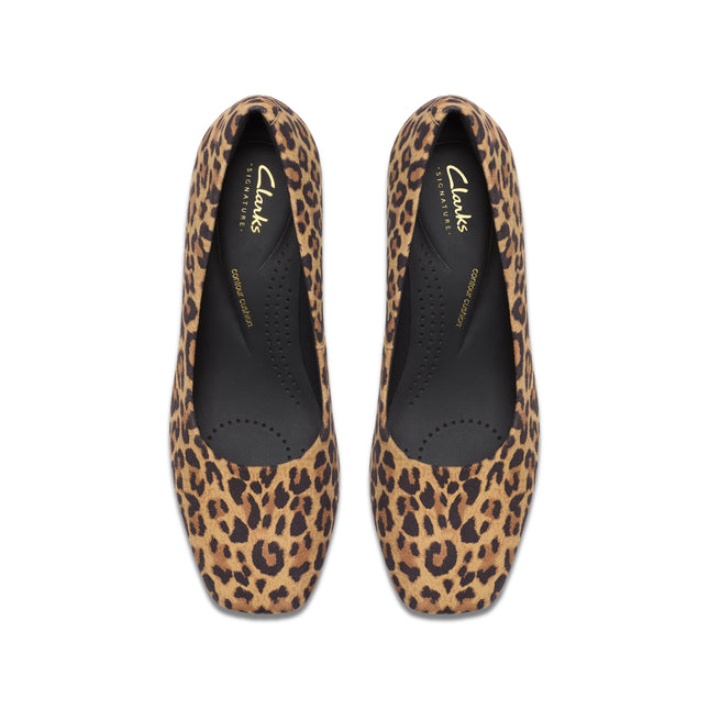 Clarks Women’s Fernie Court Leopard Suede Heels – Bold Leopard Print Court Shoes with Cushioned Comfort & Classic Elegance