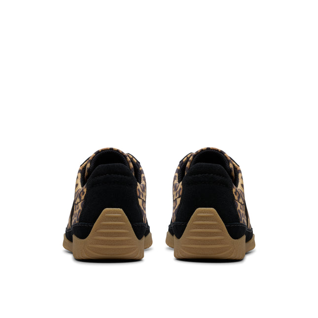 Clarks Women’s Meridor Lo Leopard Print Leather Trainers – Casual Low-Profile Shoes with Contour Cushion Comfort & Stylish Animal Print