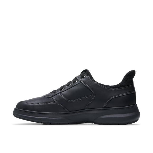 Clarks Mullan Easy Black Leather Men’s Lace-Up Trainers – Comfortable Everyday Casual Shoes with Cushioned Footbed & Easy-Entry Design