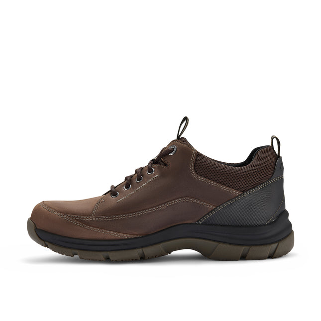 Clarks Men’s Spypath Lo GTX Dark Brown Leather Waterproof Lace-Up Shoes – All-Weather Leather Shoes with GORE-TEX®, Cushioned Comfort & Slip-Resistant Sole