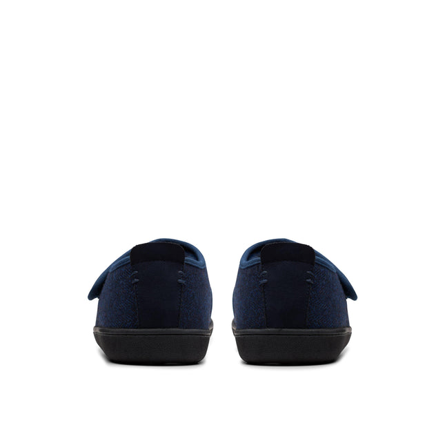 Clarks Men’s King Riptape Navy Interest Textile Slipper – Easy On/Off Indoor Comfort Slipper