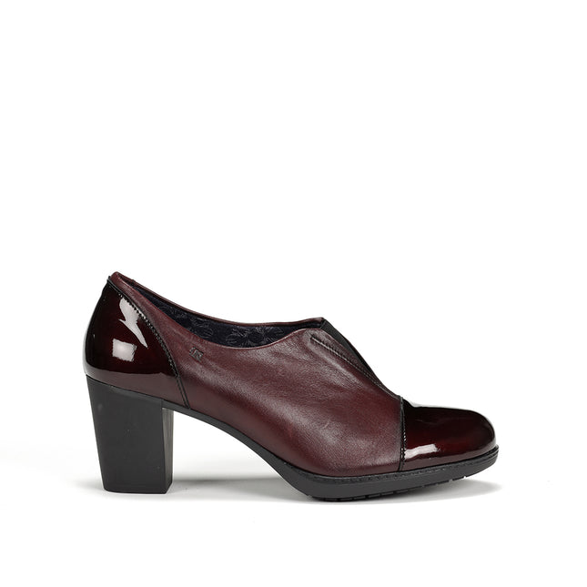 Dorking Evelyn D9112 Burgundy