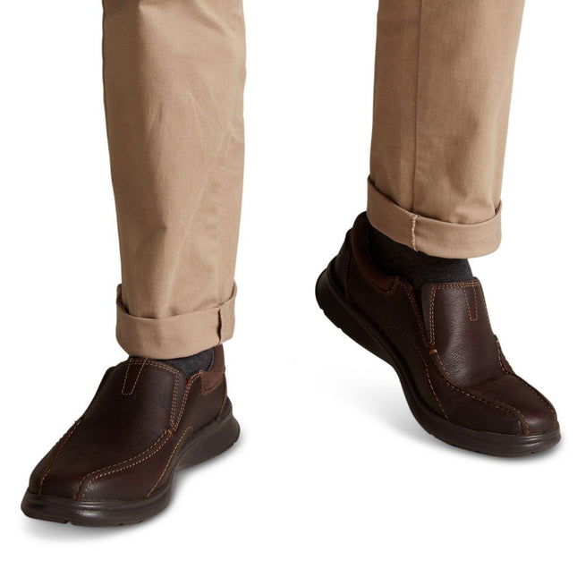 Clarks Men’s Cotrell Step Brown Oily Leather Wide-Width Lace-Up Shoes – Lightweight, Durable Leather Shoes with Cushioned Comfort & Long-Lasting Grip