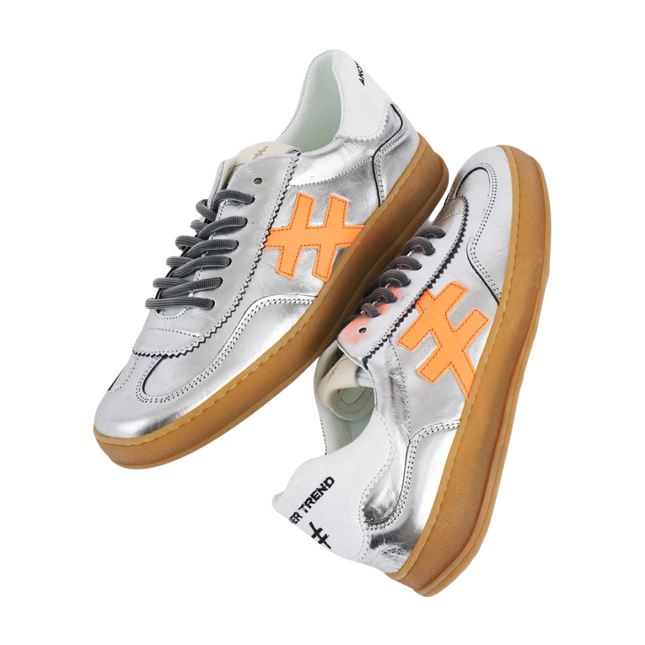 Another Trend Iconic Vegas Plata Ladies Comfort Trainers