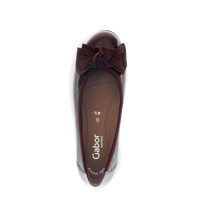 Gabor 72.621.88 Sage Burgundy Patent Flat Pump