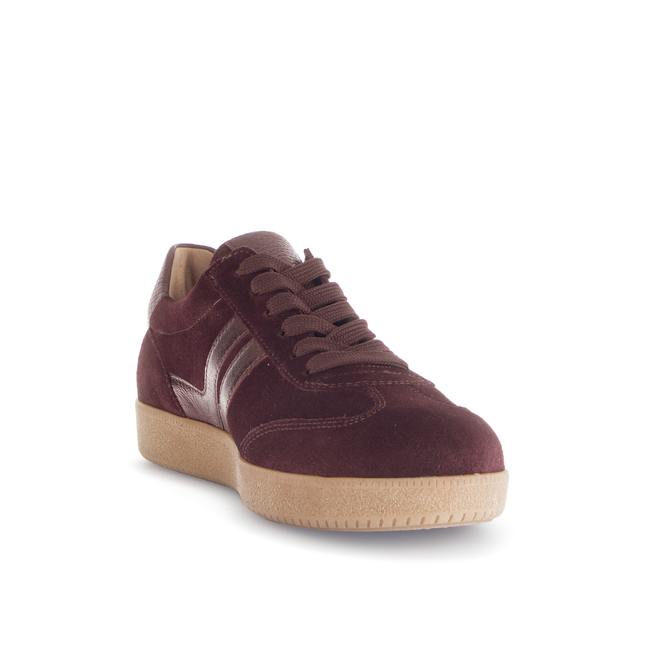 Gabor 73.300.15 West Mulberry Suede Trainer
